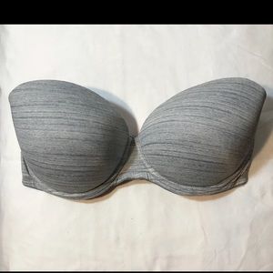Victoria’s Secret Pink strapless bra 34DD